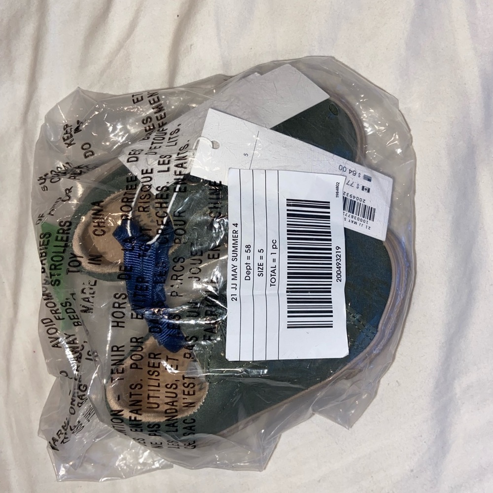 NWT Janie and Jack toddler shoes-camo - Picture 2 of 3
